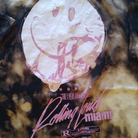 Rolling Loud Miami 2020 Travis Scott Migos Kid Cudi Music Festival T-Shirt - Picture 1 of 7